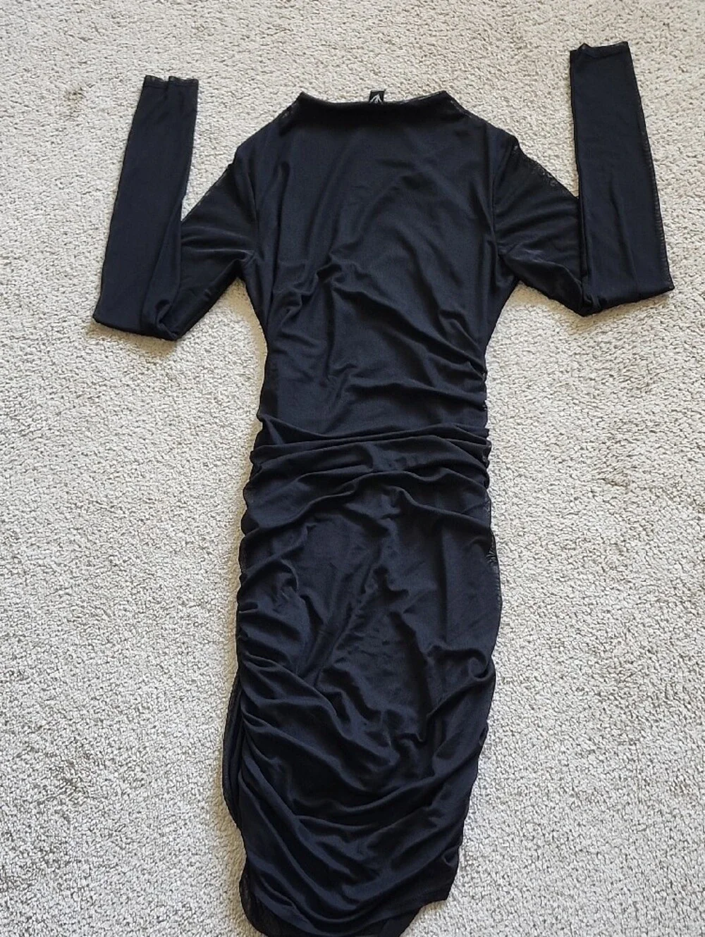 Windsor Black Long-Sleeve Ruched Bodycon Dress - Picture 5 of 5